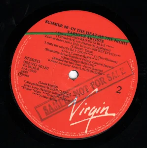 "Sample not for sale" inscrit sur le label.