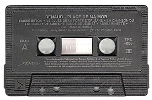 MADE IN CANADA gravé en haut à droite.