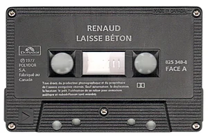 MADE IN CANADA gravé en haut à droite.