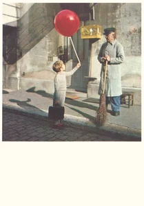 3. "La cour de l'école",
tiré du film, 
P. Hazan éditeur.