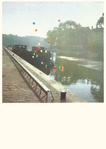 6. "Les ballons et la péniche",
tiré du film, 
P. Hazan éditeur.