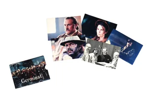 Pochette reprenant 5 photos cartonnées format 14 X 21 cm.